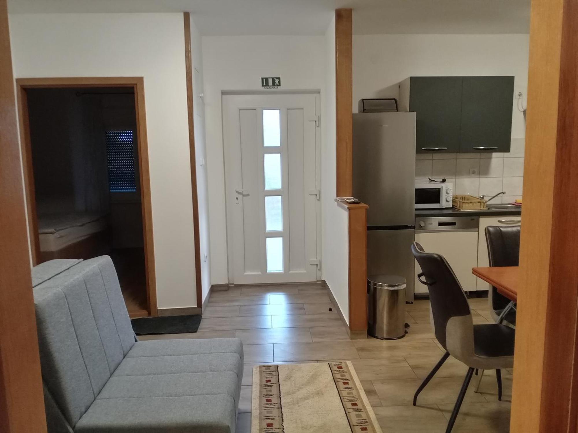 Apartmani Suzana تْسْغيكفانِتْسا المظهر الخارجي الصورة